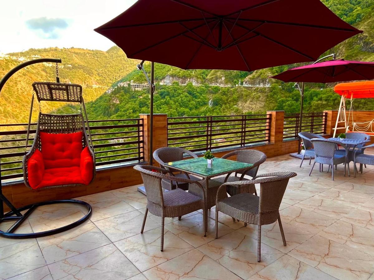 Doon Nature Valley Resort, Kempty Fall Mussoorie Ngoại thất bức ảnh